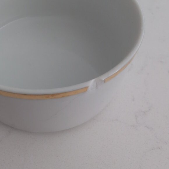 Vintage Japan The Art of Chokin 24k Gold Edged Trinket Box Swans Swimming - Picture 5 of 7